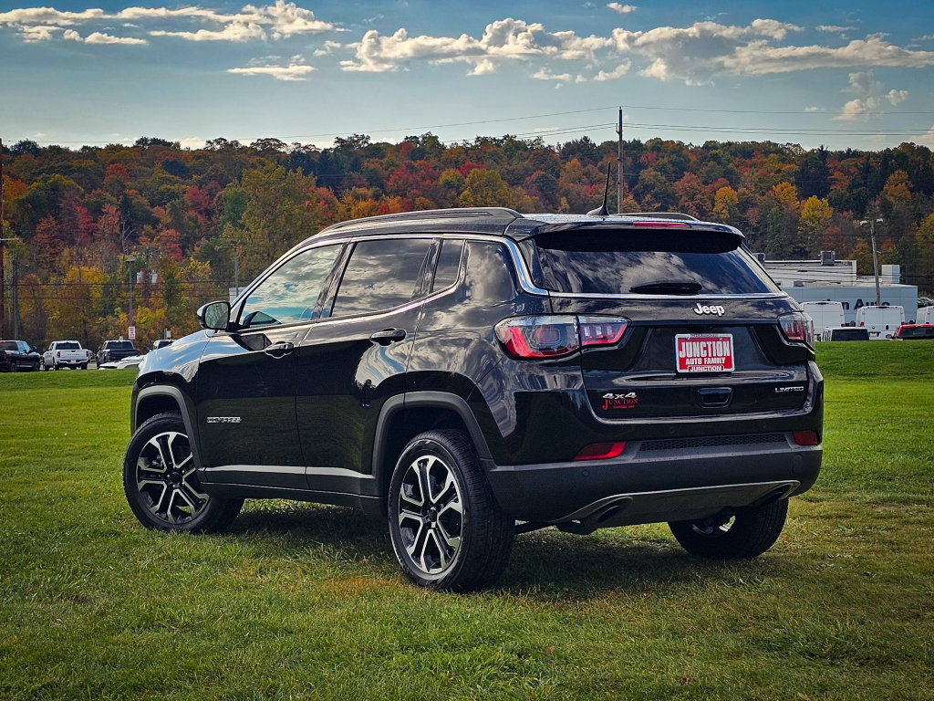 Used 2023 Jeep Compass Limited AWD/4WD image 6