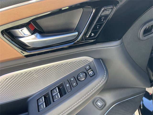 Used 2022 Acura MDX SH-AWD w/ Technology Package image 13