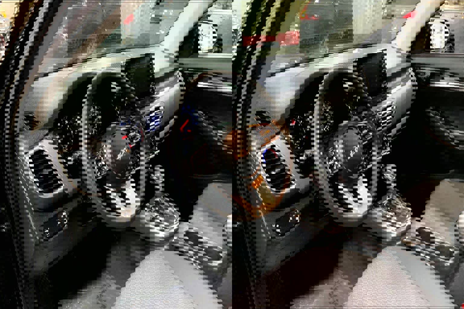 Used 2023 Kia Seltos LX image 18