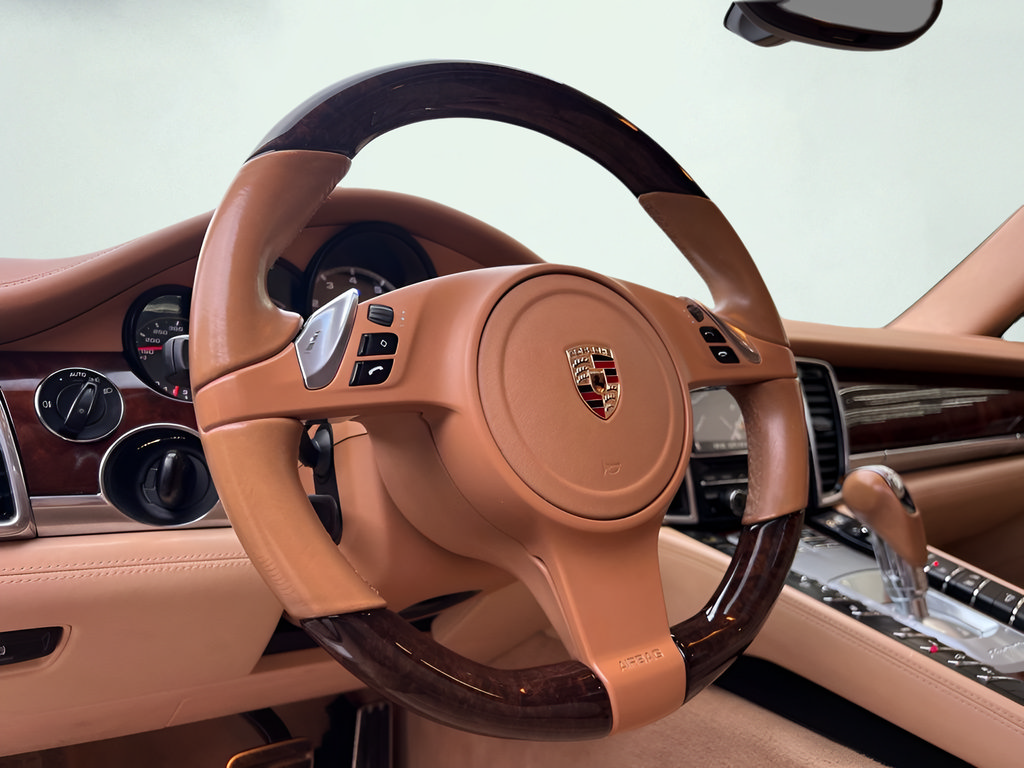Used 2012 Porsche Panamera AWD/4WD image 54