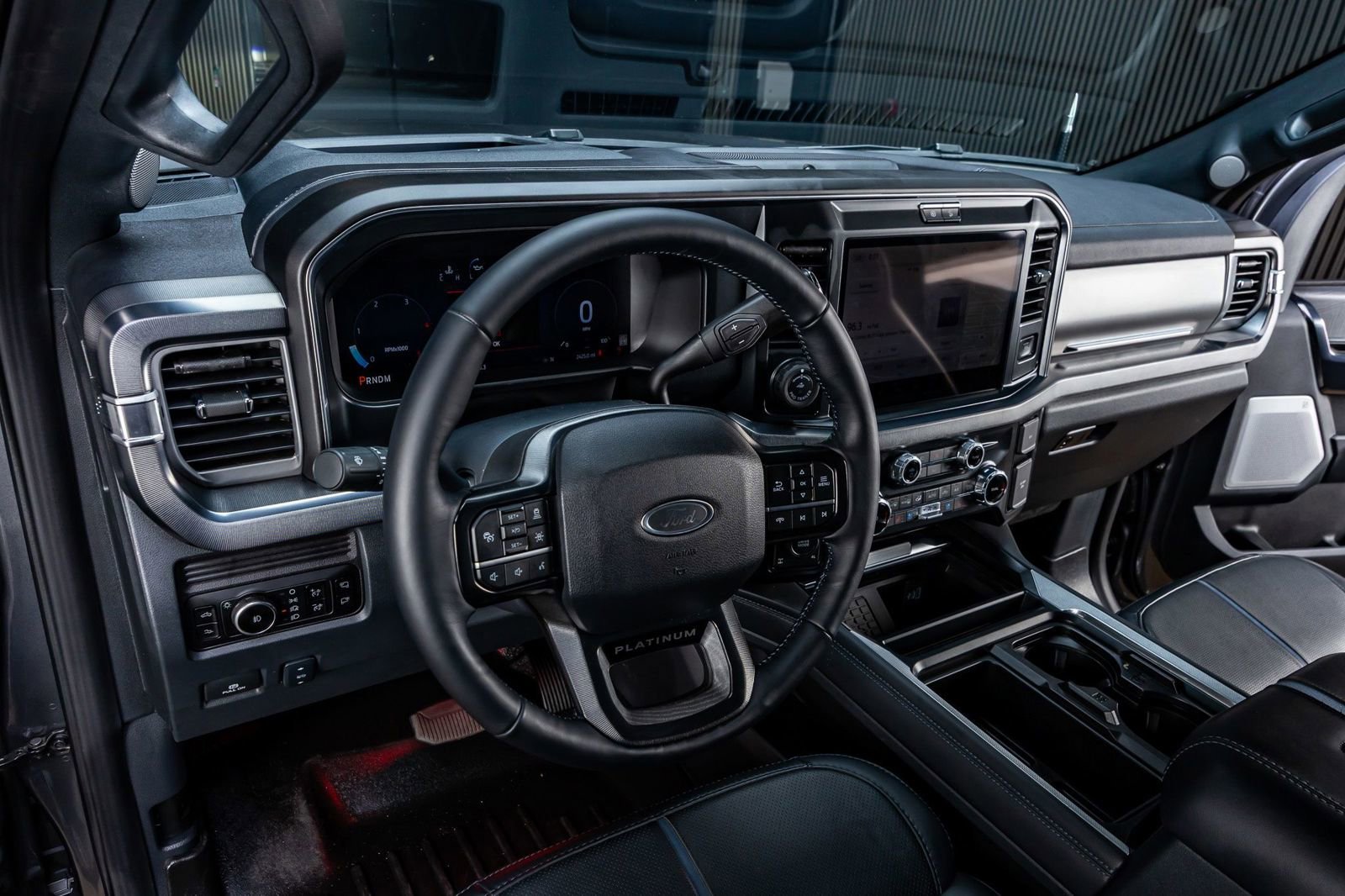 Used 2025 Ford F250 Platinum AWD/4WD image 16