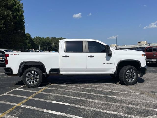 Used 2022 Chevrolet Silverado 2500 Custom w/ Custom Value Package AWD/4WD image 2
