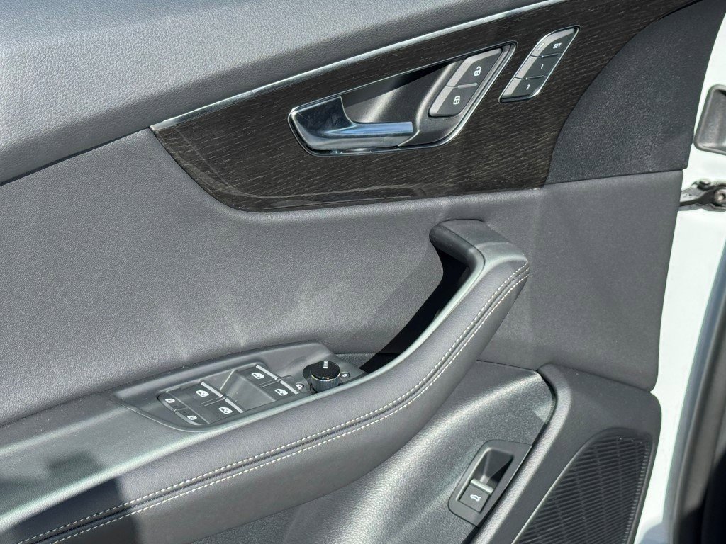 New 2026 Audi Q8 Premium Plus image 19