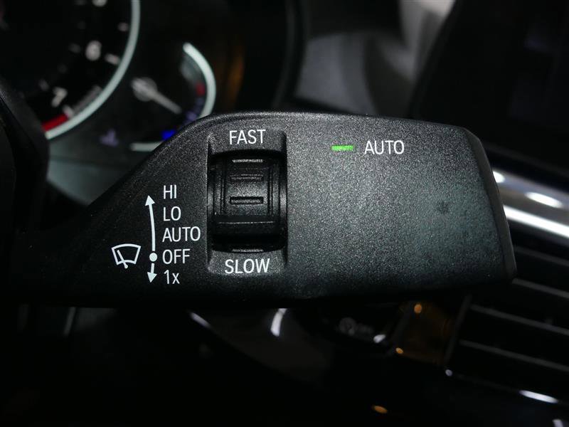 Used 2018 BMW 530i xDrive image 34