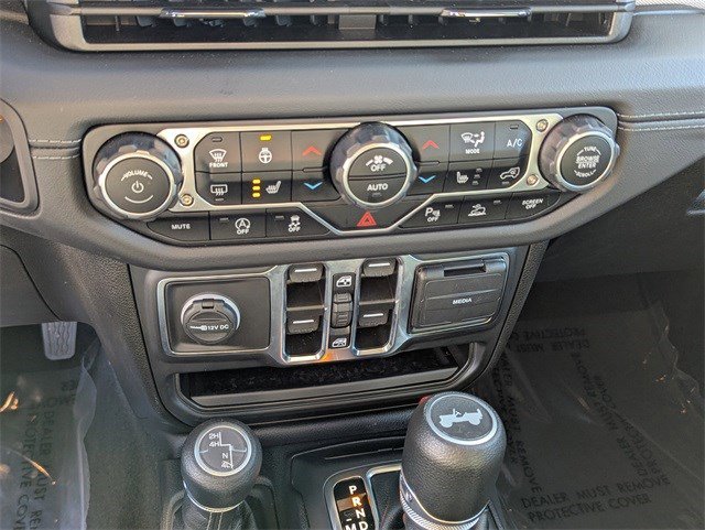 Used 2024 Jeep Wrangler Sahara w/ Safety Group image 21