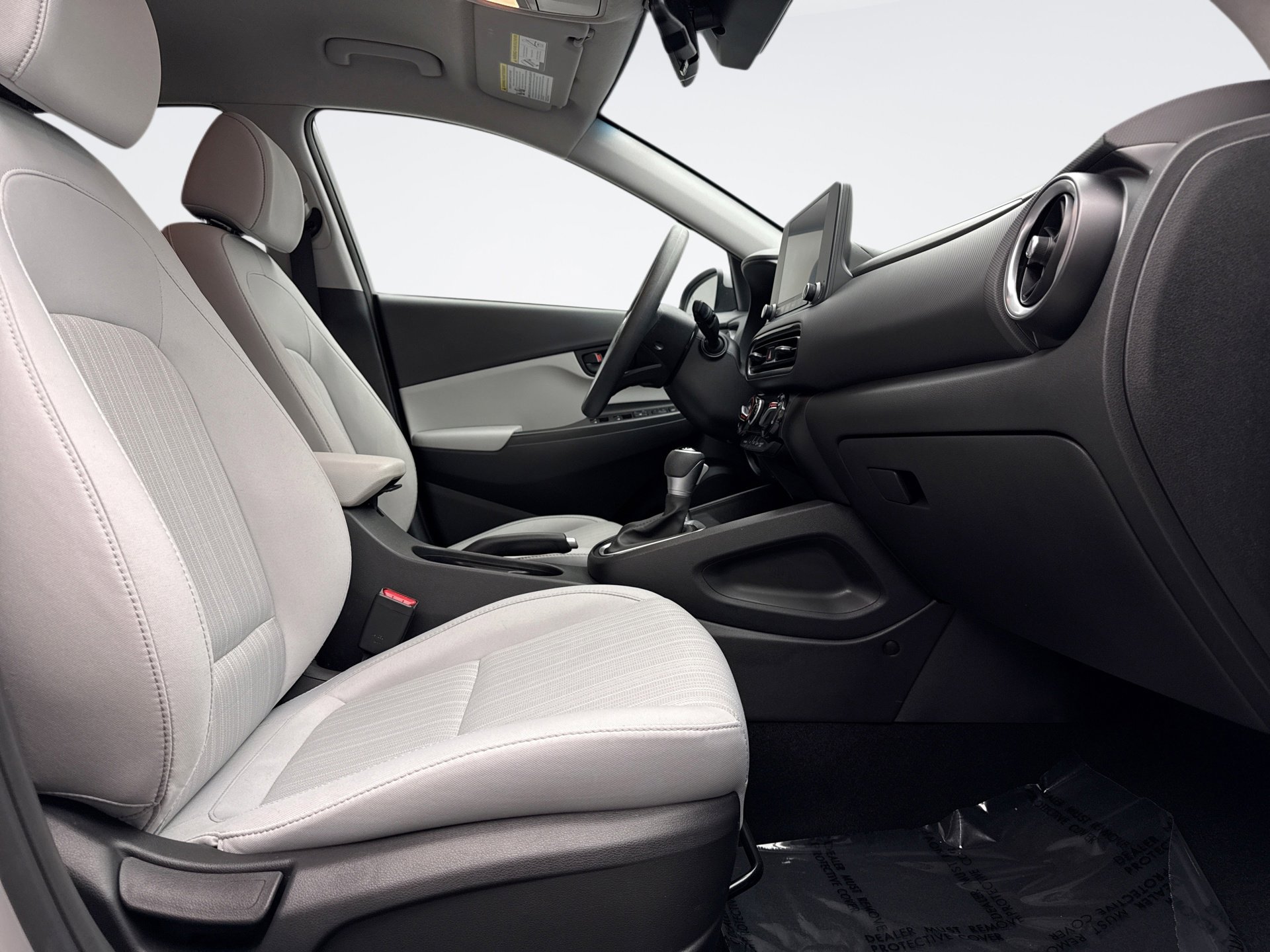 Used 2023 Hyundai Kona SEL image 16