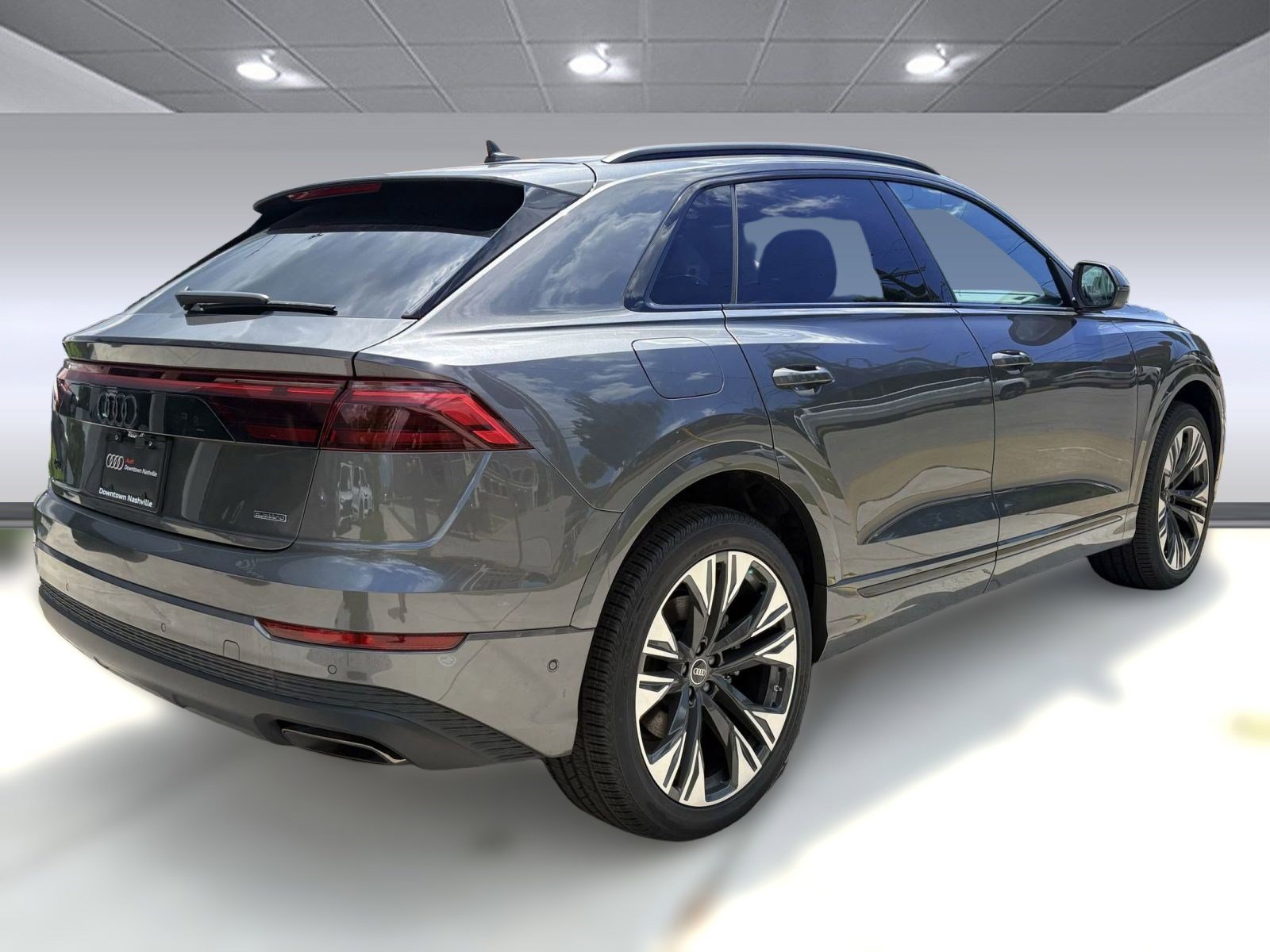 New 2025 Audi Q8 Premium image 9