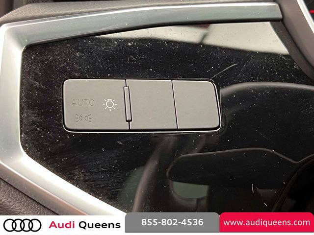 Used 2022 Audi Q3 2.0T Premium AWD/4WD image 22