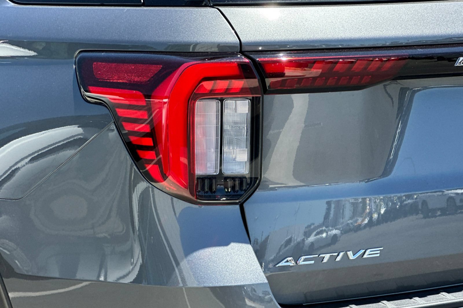 New 2026 Ford Explorer Active w/ Active Comfort Package RWD image 27