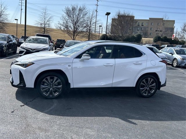 Used 2024 Lexus UX 250h F Sport image 7