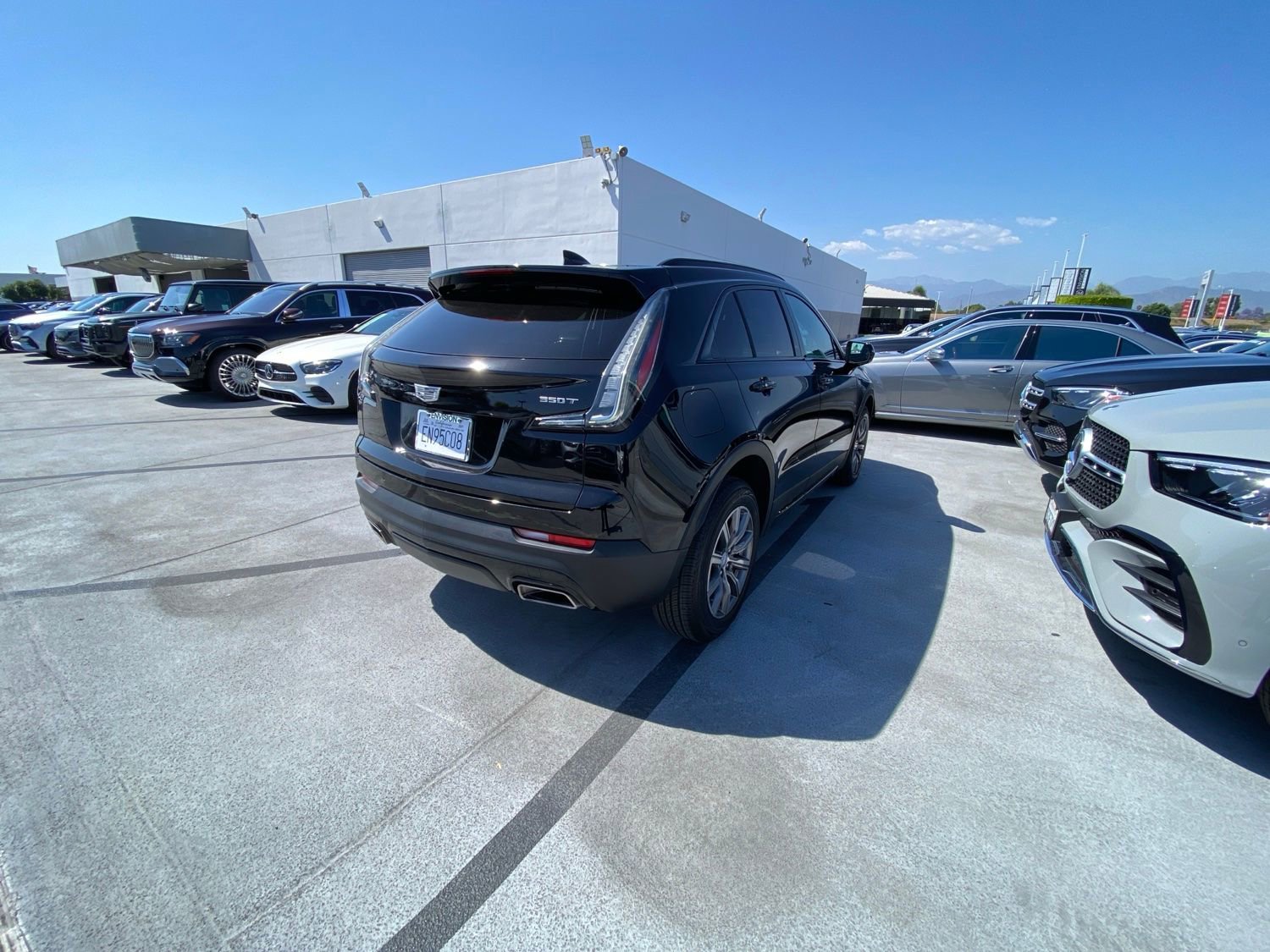 Used 2021 Cadillac XT4 Sport FWD image 3