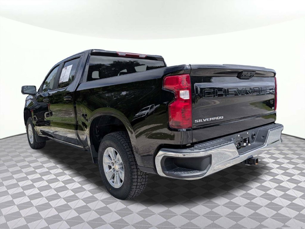 Used 2025 Chevrolet Silverado 1500 LT RWD image 5