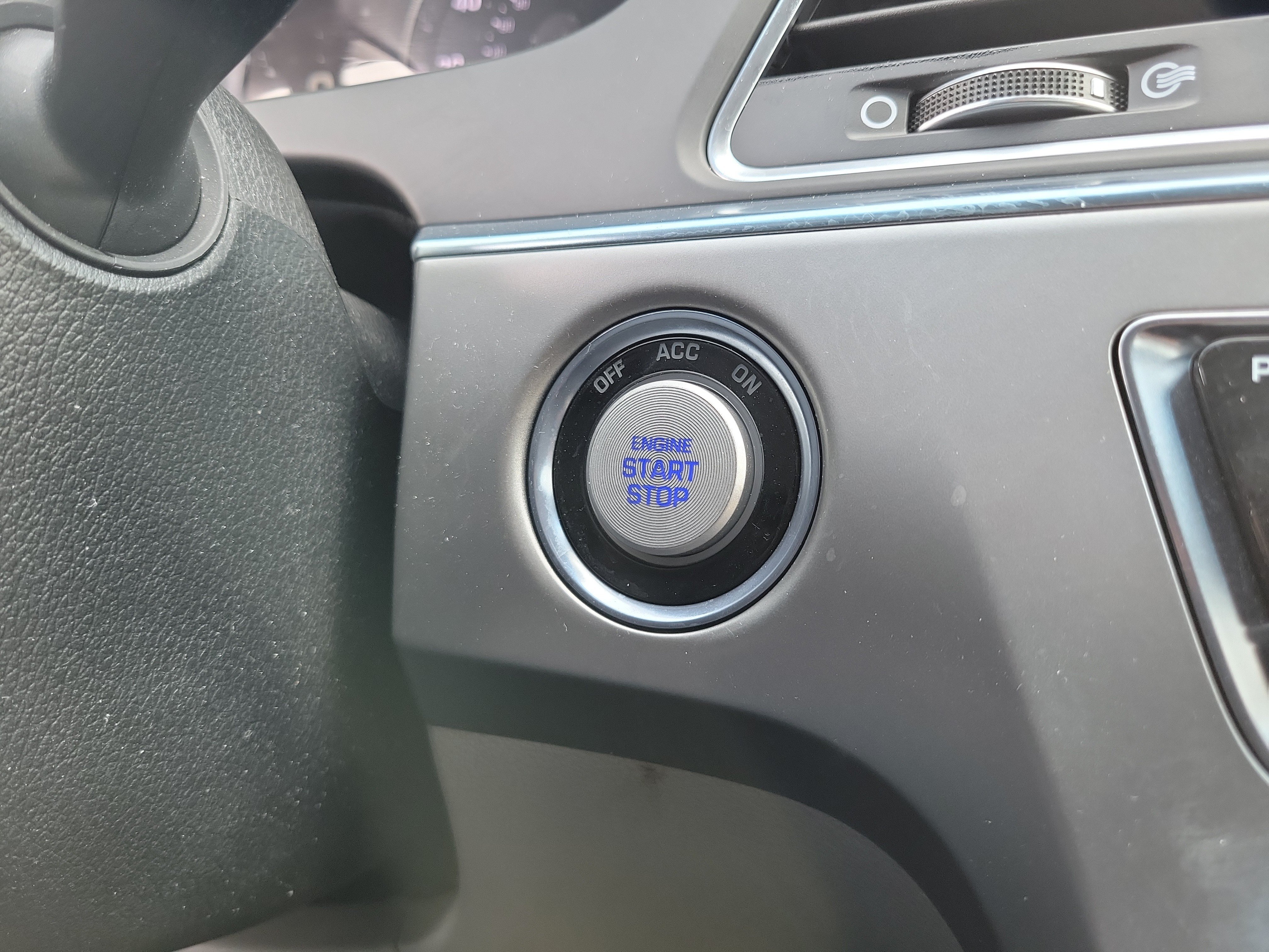 Used 2017 Hyundai Sonata Limited FWD image 30