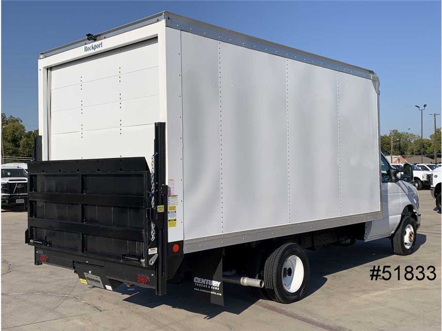 Used 2023 Ford E-450 and Econoline 450 Super Duty w/ Power Windows & Locks Group image 2