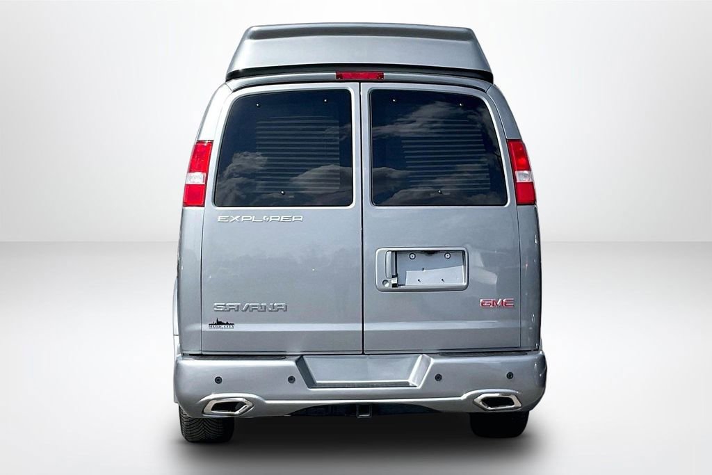Used 2024 GMC Savana 2500 w/ Driver Convenience Package RWD image 7