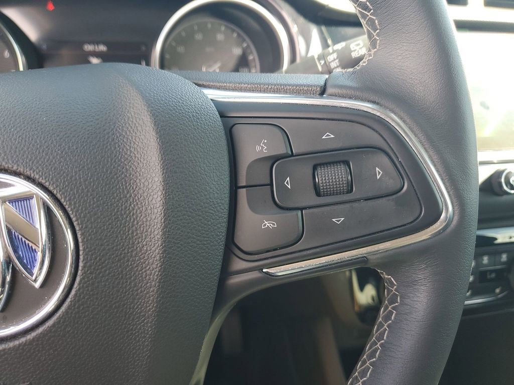 Used 2023 Buick Encore GX Select image 37
