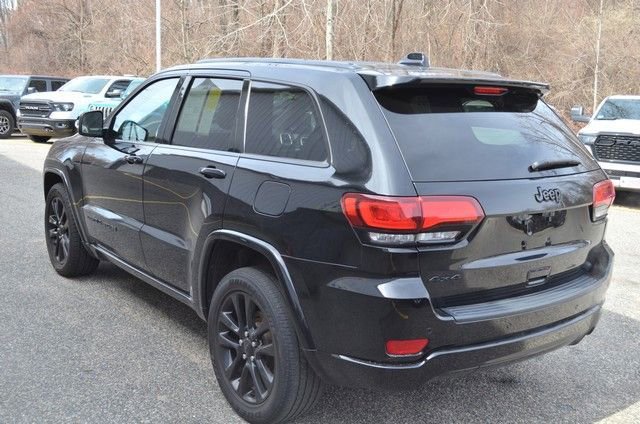 Used 2020 Jeep Grand Cherokee Altitude image 6