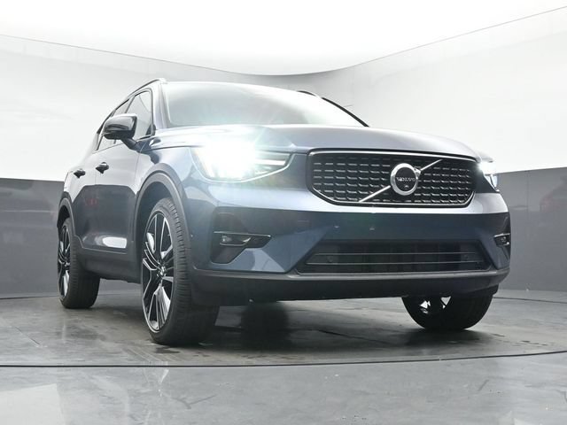 New 2026 Volvo XC40 B5 Ultra w/ Protection Package Premier AWD/4WD image 38