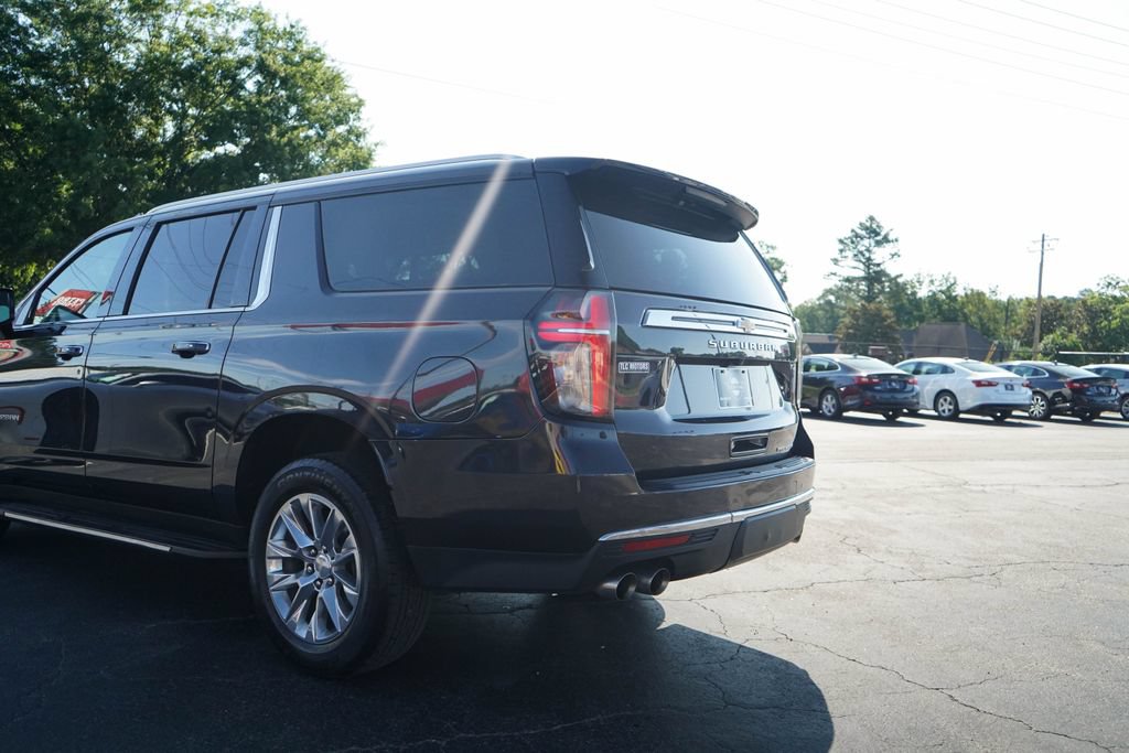 Used 2023 Chevrolet Suburban Premier AWD/4WD image 21