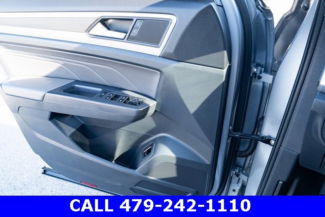 Used 2021 Volkswagen Atlas SE image 26