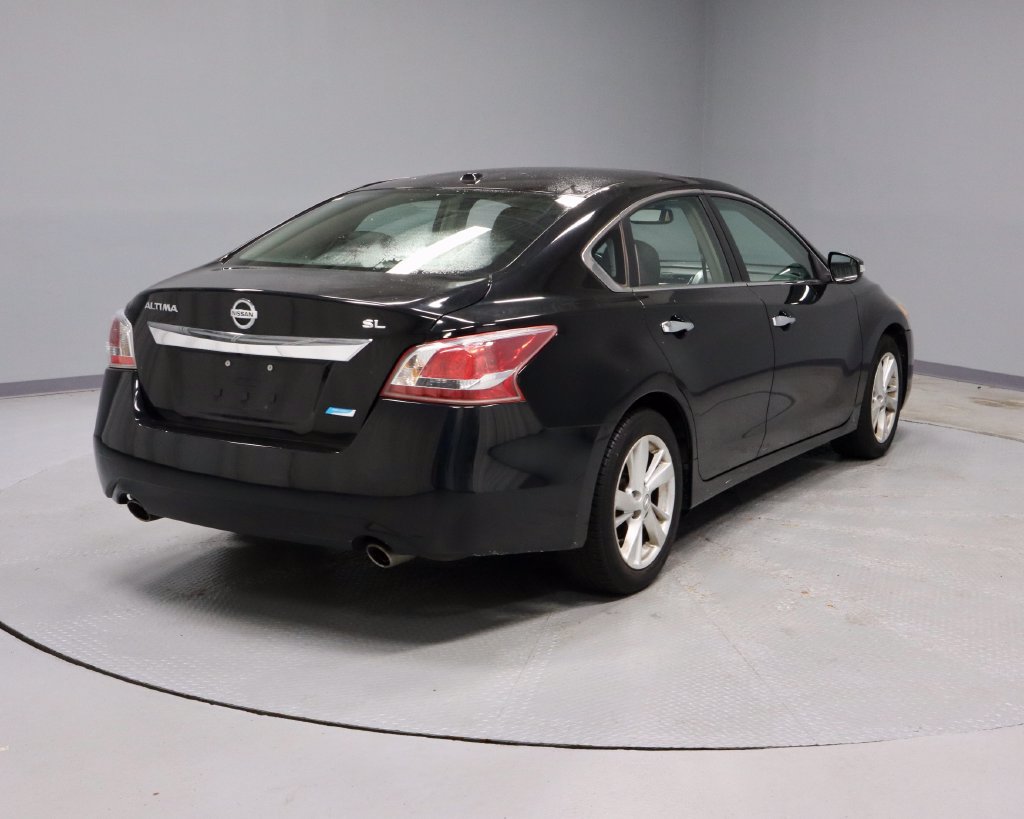 Used 2013 Nissan Altima 2.5 SL FWD image 11