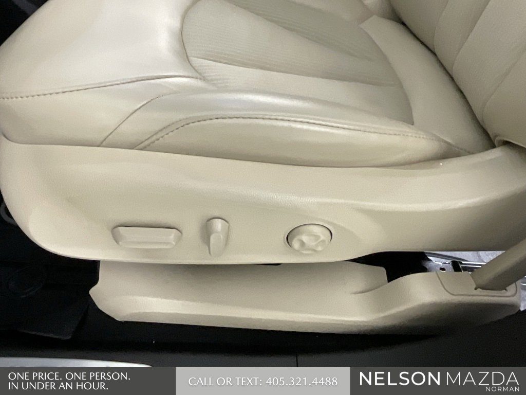 Used 2020 Buick Envision Preferred w/ LPO, Cargo Package image 25