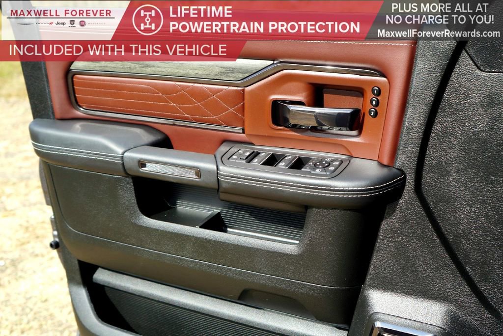 Used 2025 RAM 3500 Limited image 17