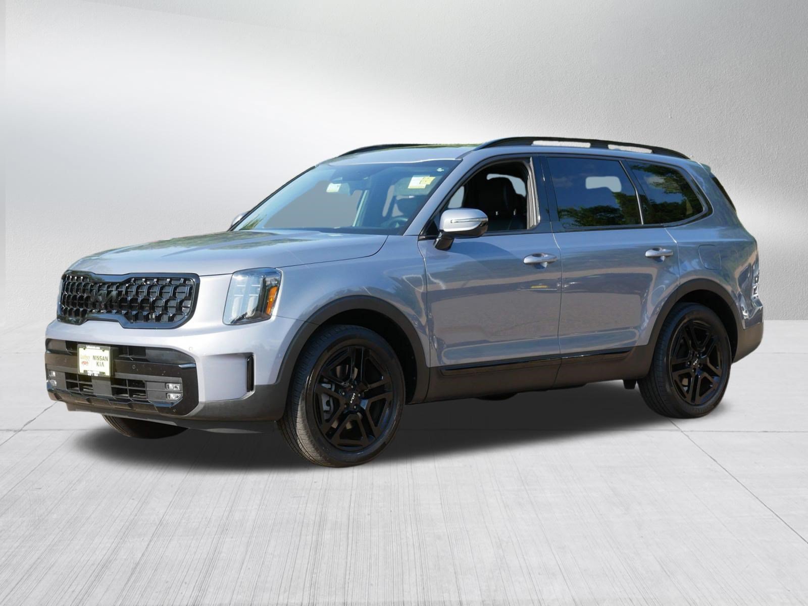 Certified 2024 Kia Telluride SX Prestige X-Line AWD/4WD image 3