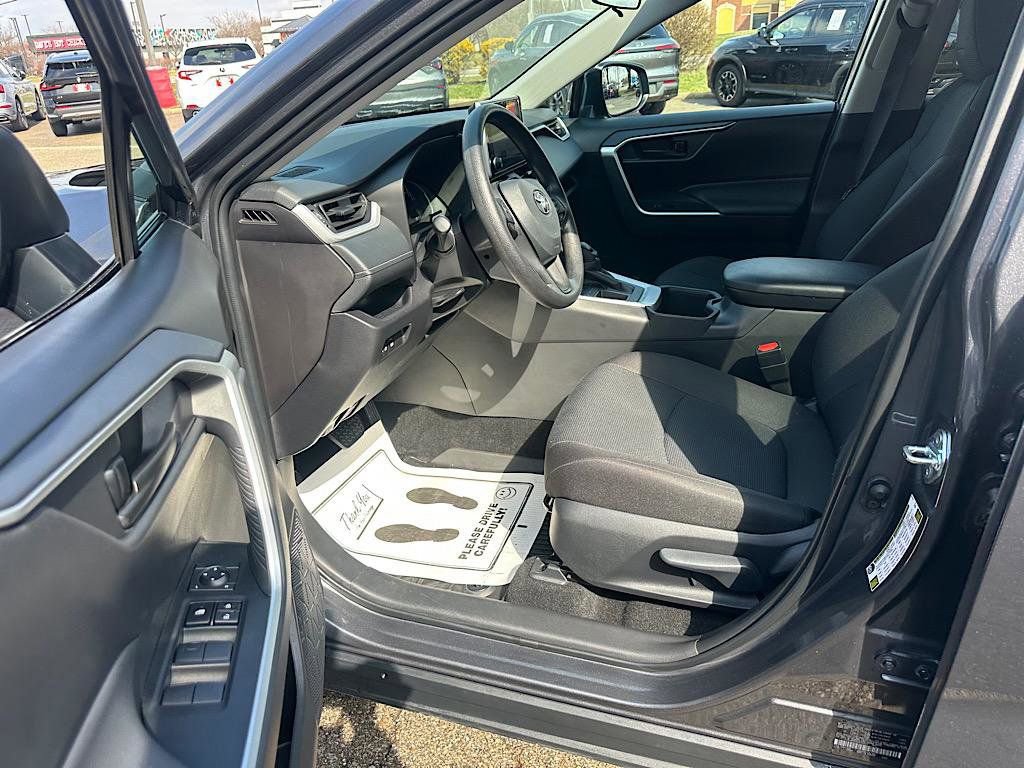 Certified 2025 Toyota RAV4 LE image 11