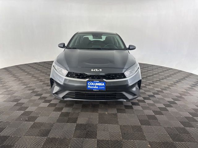 Used 2024 Kia Forte LXS image 3