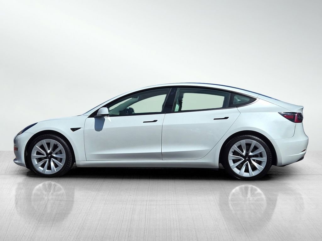 Used 2021 Tesla Model 3 Standard Range Plus RWD image 7