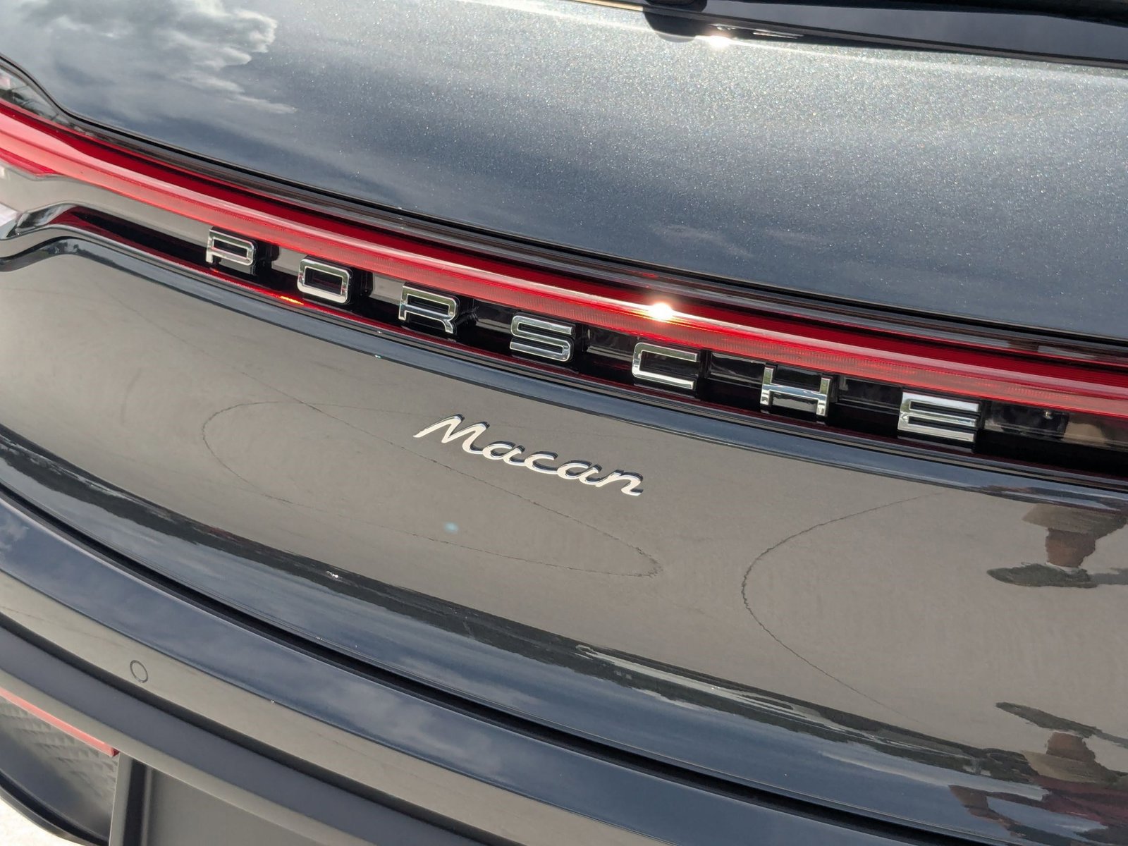 New 2026 Porsche Macan AWD/4WD image 24