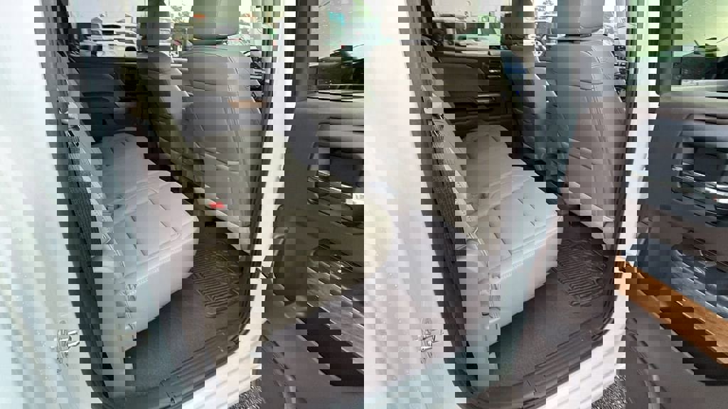 Used 2018 Chevrolet Silverado 1500 LTZ w/ Sport Package image 19