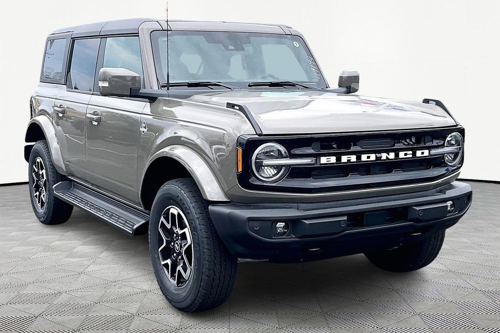 New 2025 Ford Bronco Outer Banks