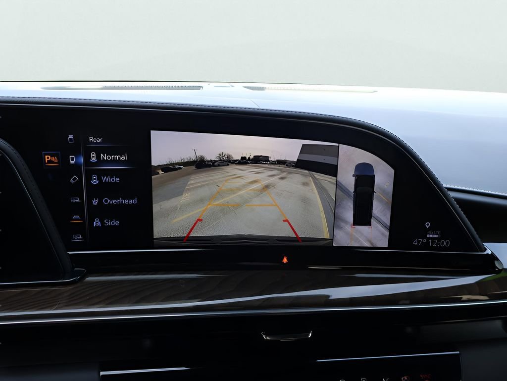 Used 2024 Cadillac Escalade Sport Platinum w/ Heavy-Duty Trailer Package image 27