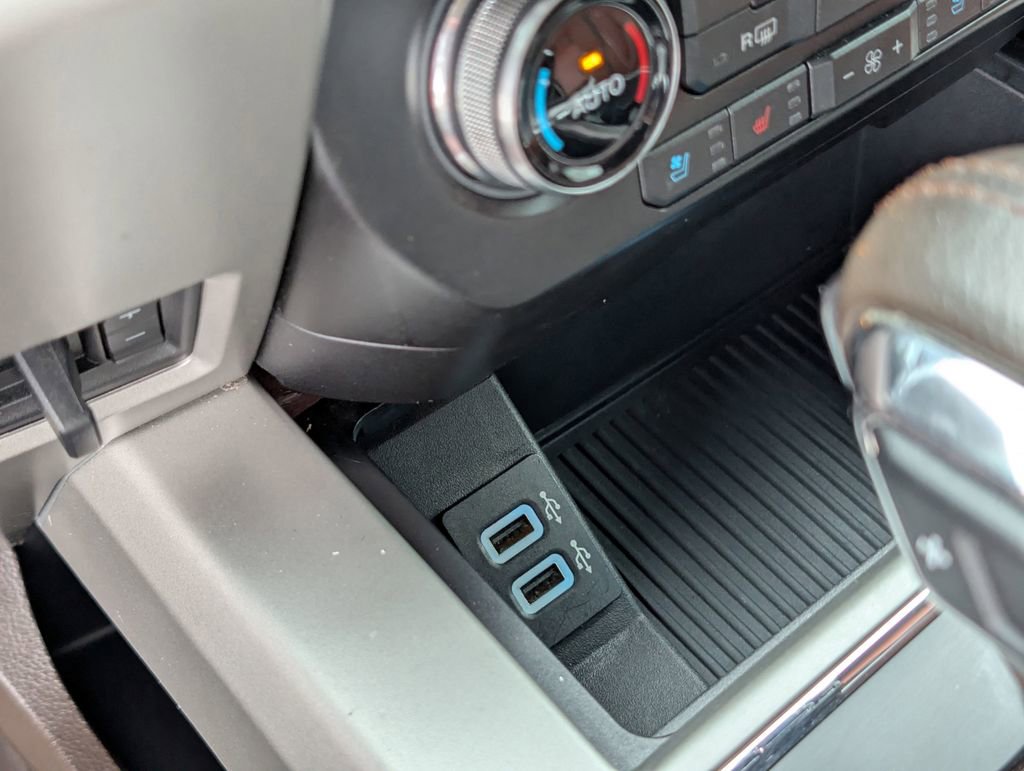 Used 2018 Ford F150 King Ranch image 18