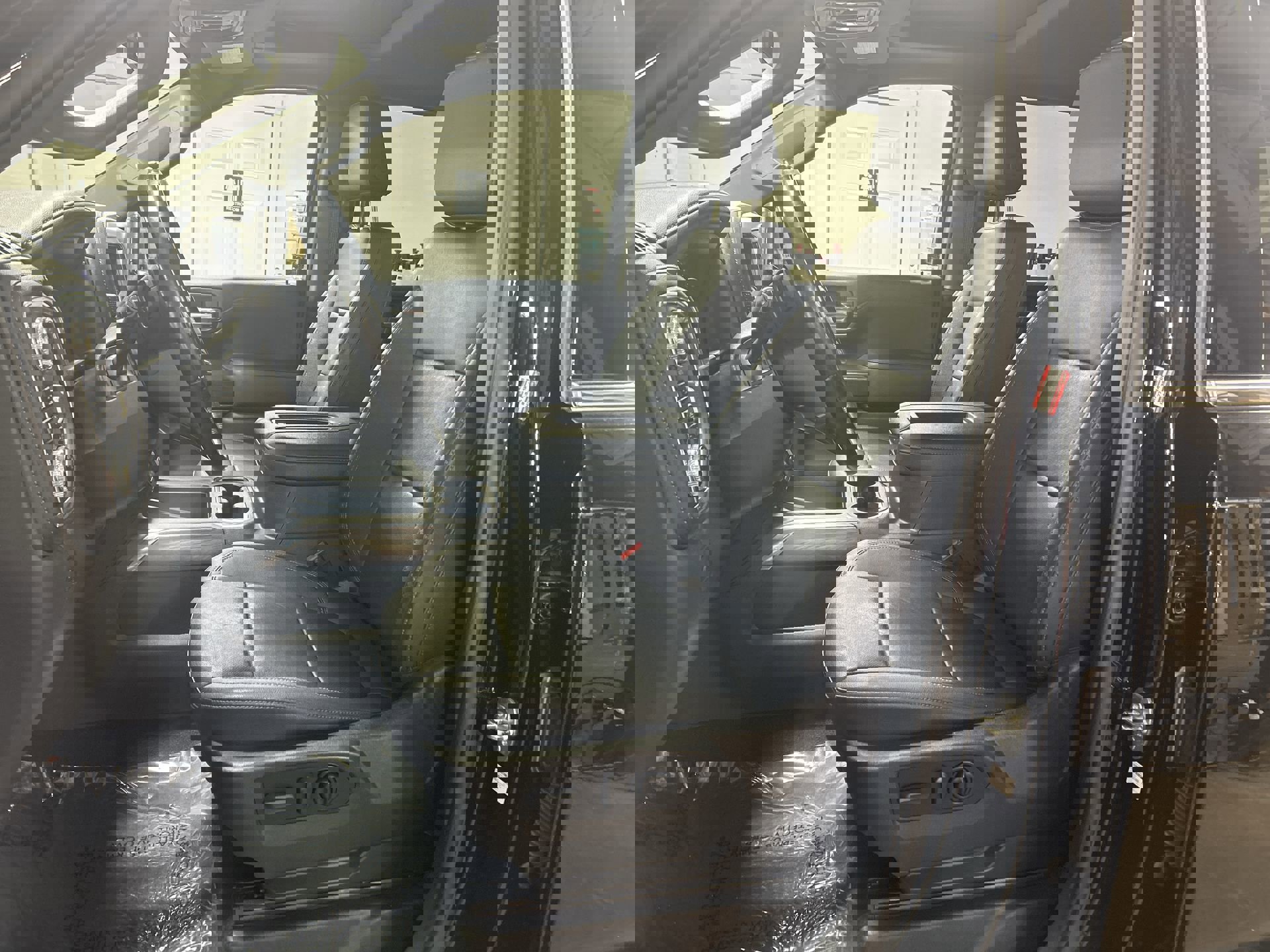 Certified 2022 GMC Sierra 1500 SLT w/ SLT Premium Plus Package image 21