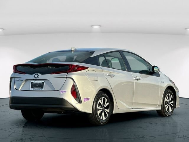 Used 2019 Toyota Prius Prime Premium image 7