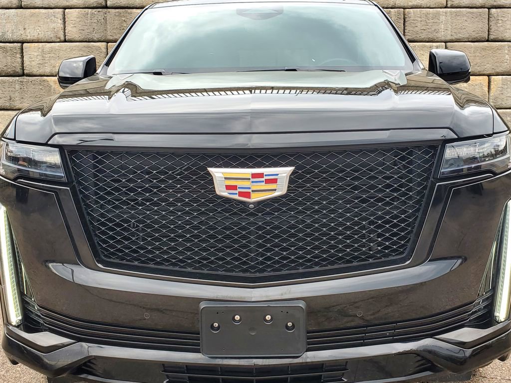 Used 2021 Cadillac Escalade Sport w/ Driver Assist Tech Package image 9