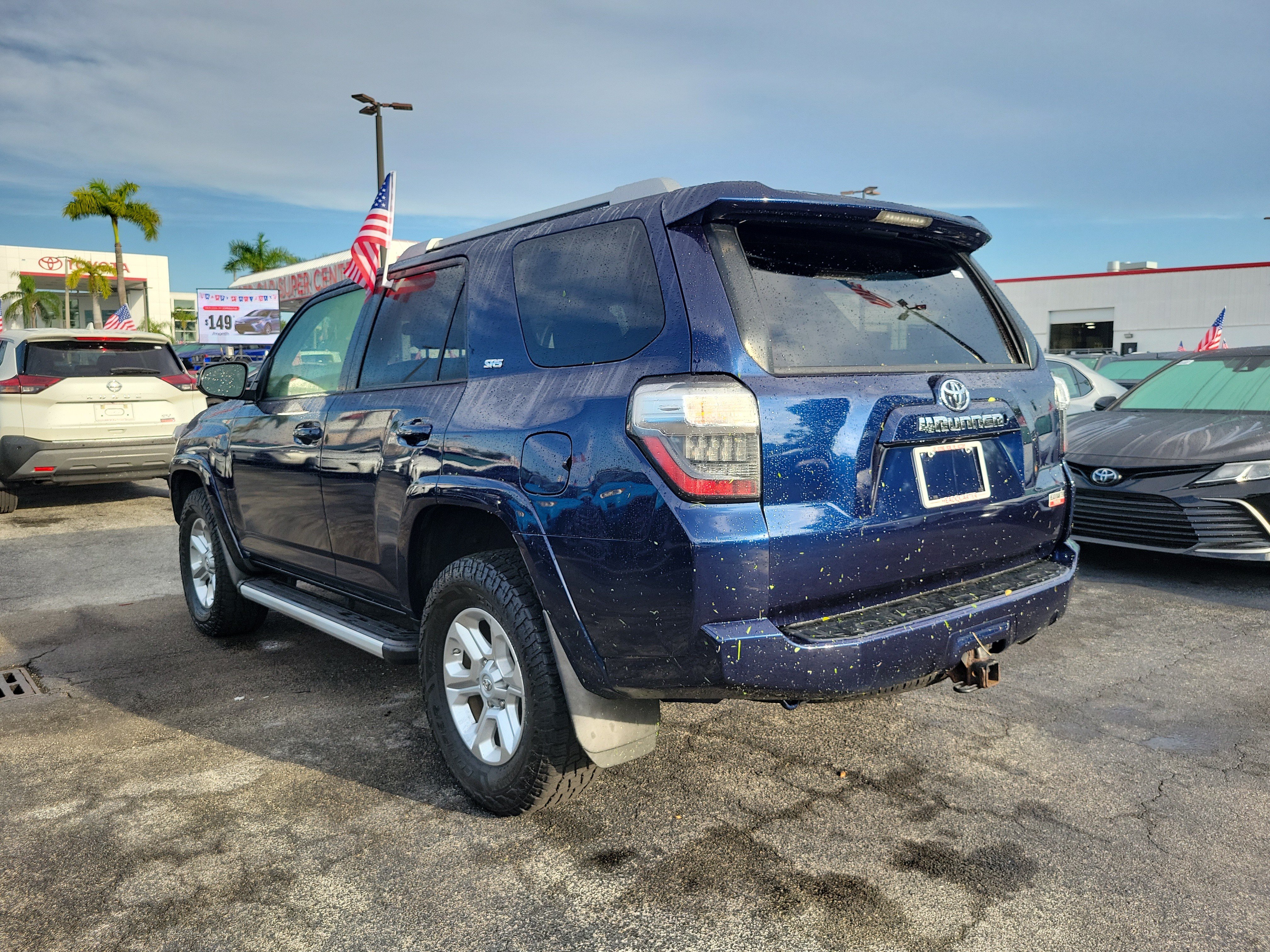 Used 2015 Toyota 4Runner SR5 AWD/4WD image 8