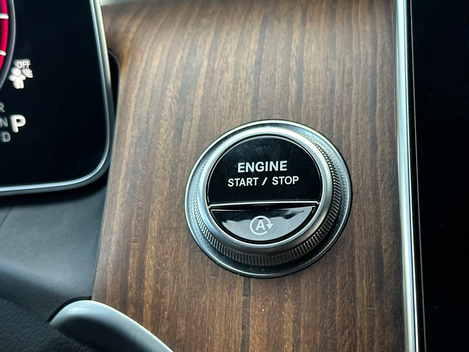 Certified 2024 Mercedes-Benz GLC 300 4MATIC image 22