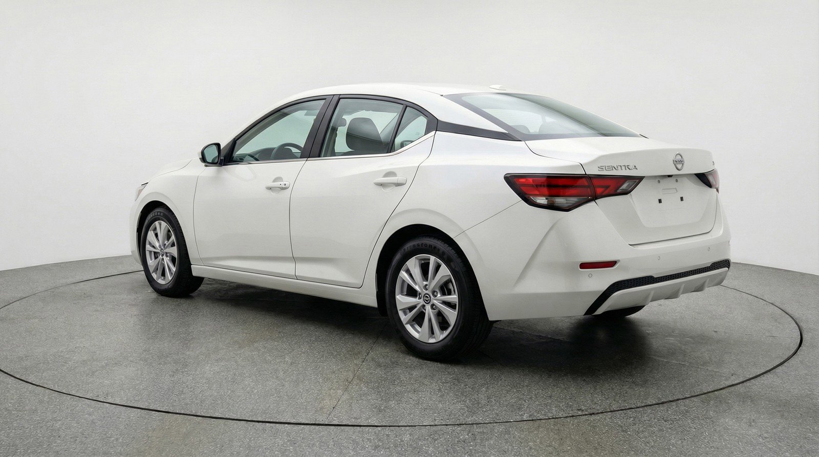 Used 2025 Nissan Sentra S FWD image 6