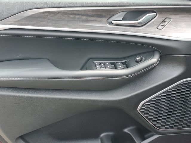 New 2026 Jeep Grand Cherokee Limited AWD/4WD image 16