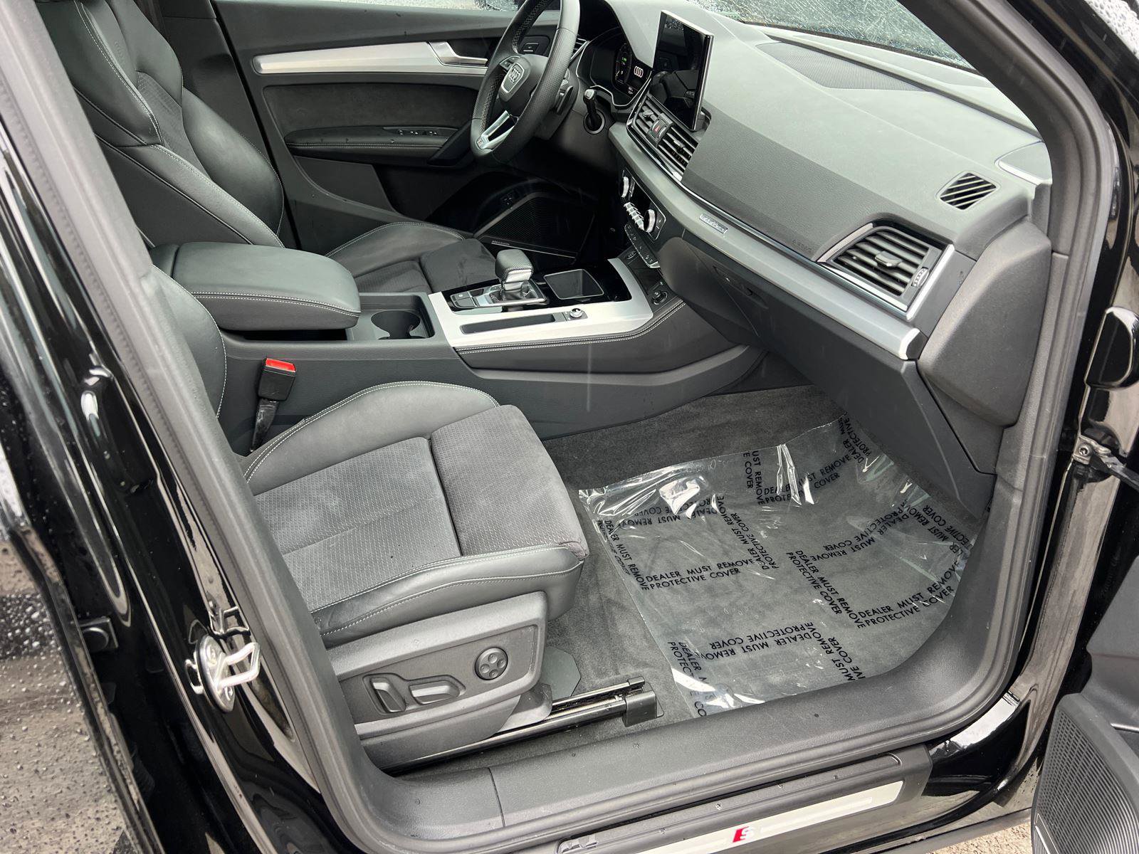 Certified 2023 Audi Q5 e Premium Plus w/ Premium Plus Package image 13