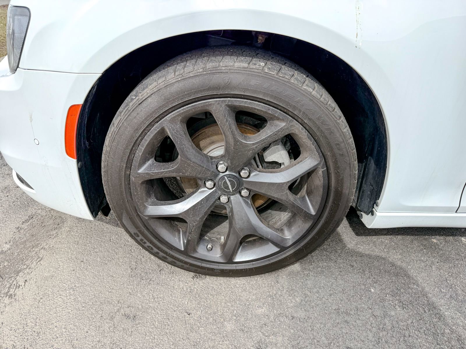 Used 2022 Chrysler 300 S image 8