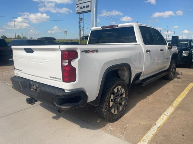 Used 2022 Chevrolet Silverado 2500 Custom AWD/4WD image 4