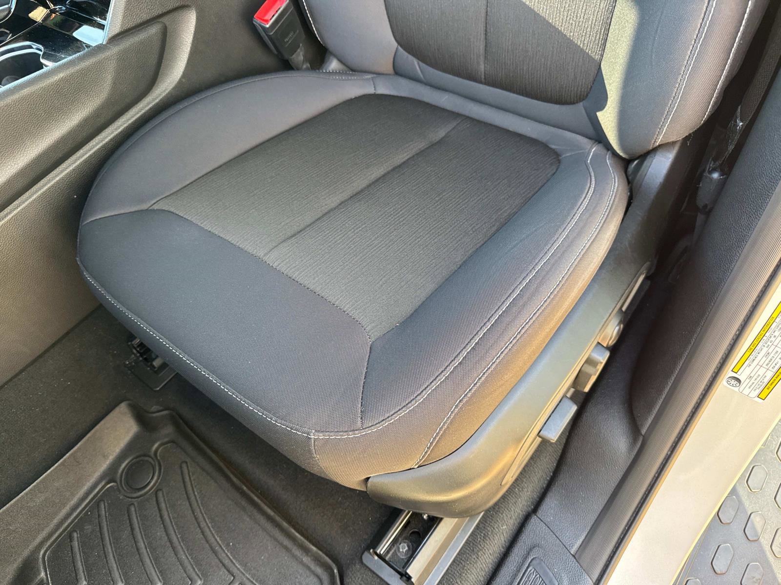 Certified 2022 Jeep Grand Cherokee L Laredo w/ Luxury Tech Group I image 19