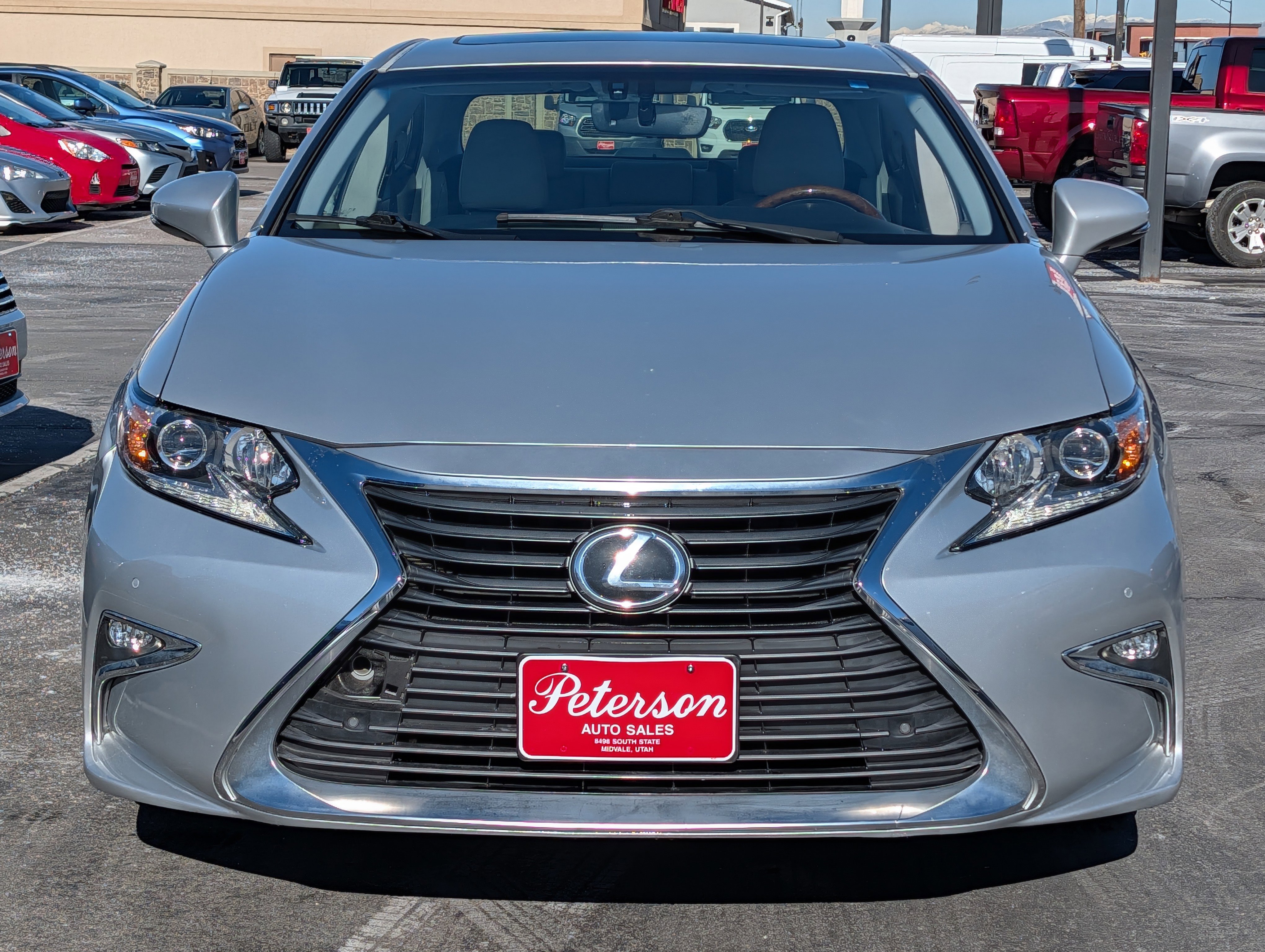 Used 2016 Lexus ES 350 w/ Navigation System Package image 2