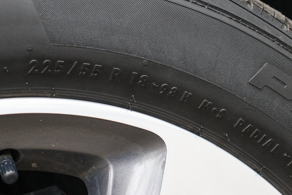 Used 2020 Jeep Cherokee Limited image 40