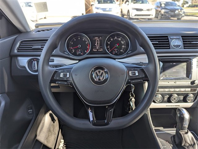 Used 2016 Volkswagen Passat 1.8T S image 16